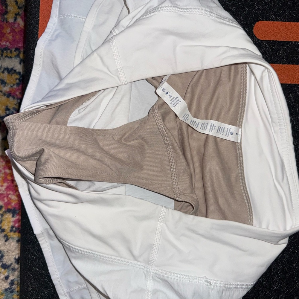 Lululemon Speed Up Short 2” Low Rise - Picture 4 of 5